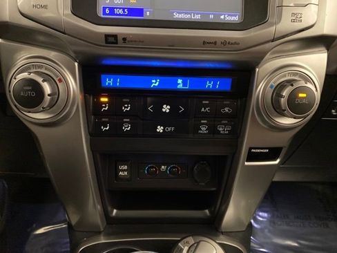 Used 2017 Toyota 4Runner Limited image 25