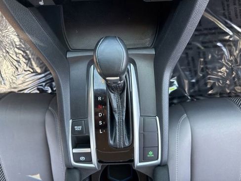 Used 2018 Honda Civic EX-T image 19
