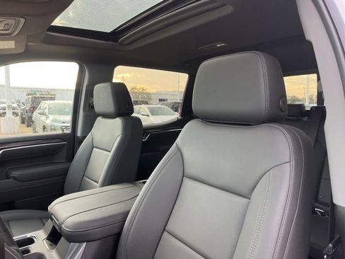 New 2026 Chevrolet Silverado 1500 LTZ w/ LTZ Premium Package image 21