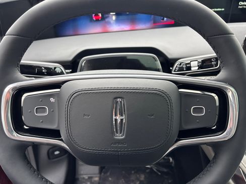 New 2026 Lincoln Nautilus Reserve AWD/4WD image 16