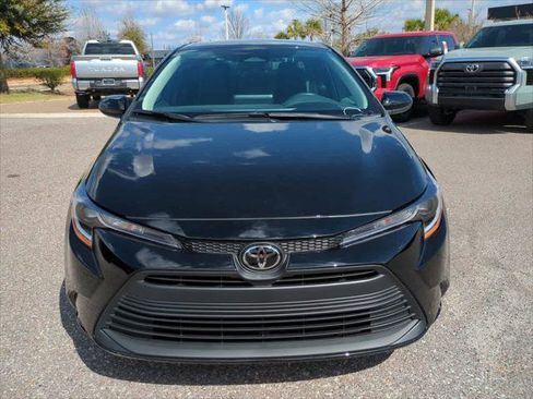 Certified 2026 Toyota Corolla LE image 9