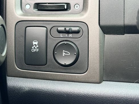 Used 2010 Honda CR-V LX image 30