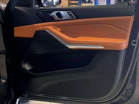 Certified 2023 BMW X5 xDrive40i w/ Premium Package image 21