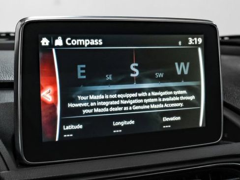 Used 2017 MAZDA MX-5 Miata RF Grand Touring image 32