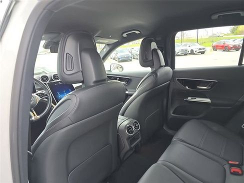 Certified 2024 Mercedes-Benz GLC 300 4MATIC image 18