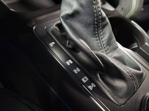 Used 2024 Ford Bronco Everglades image 17