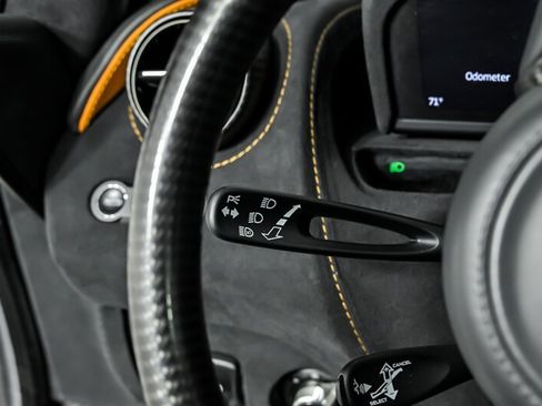 Used 2018 McLaren 720S Performance RWD image 24