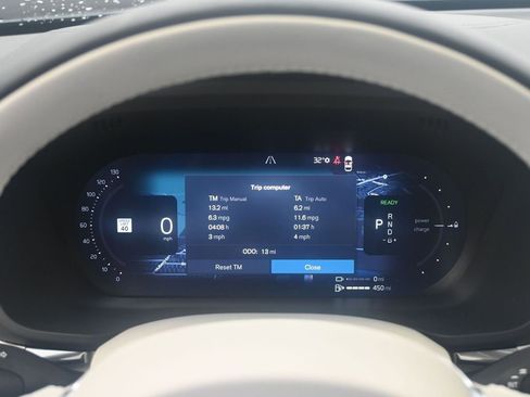 New 2026 Volvo XC60 T8 Ultra w/ Protection Package Premier image 9