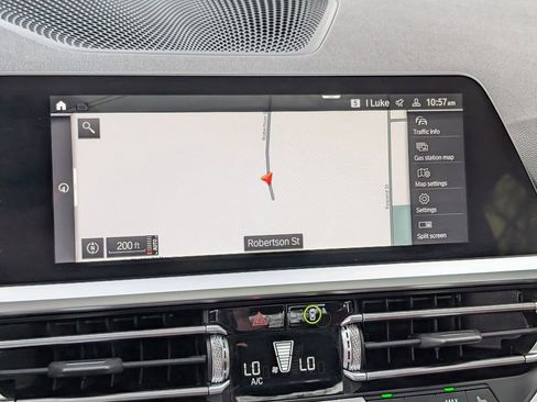 Used 2022 BMW 330i Sedan w/ Driving Assistance Package image 23