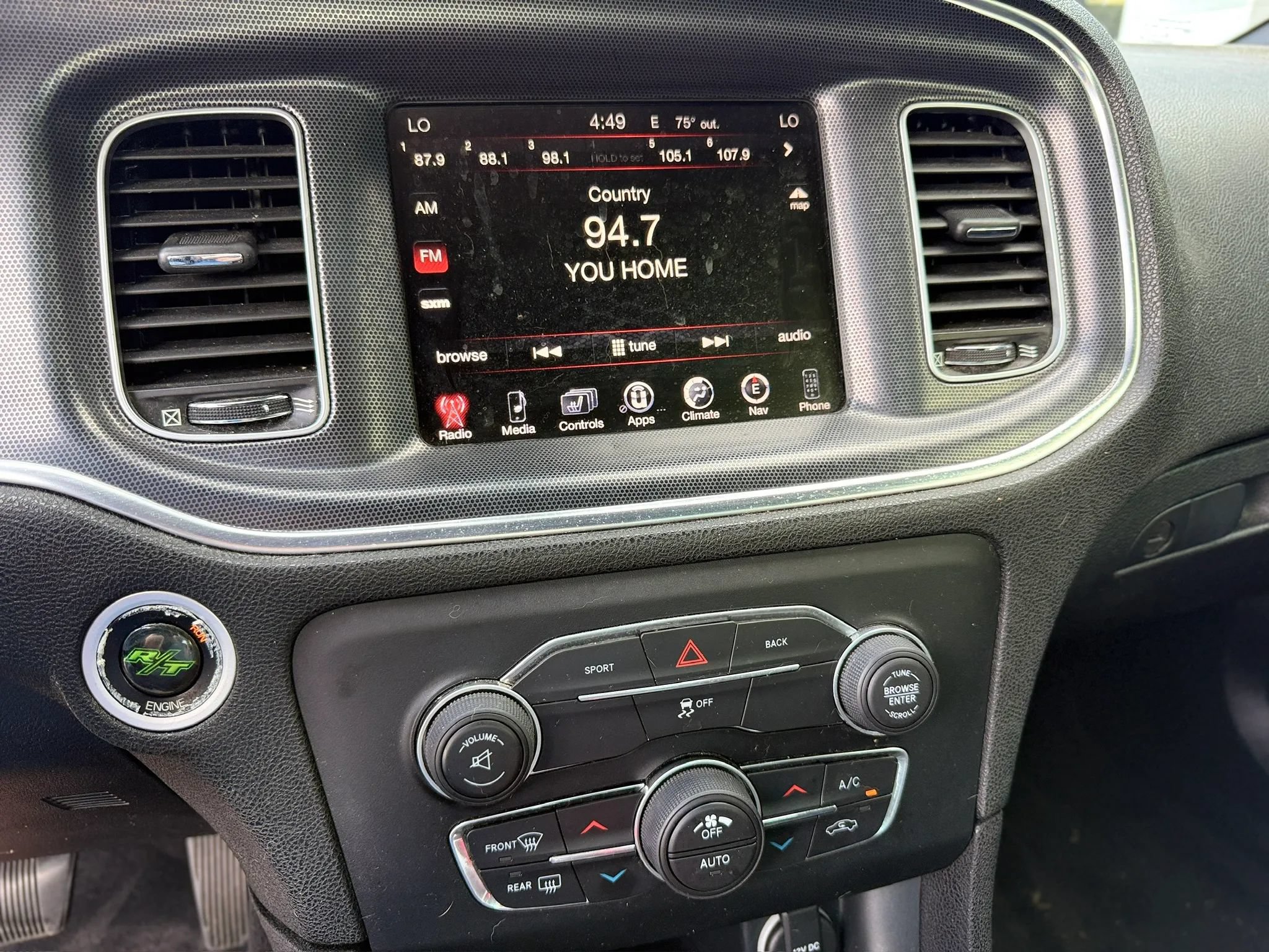 Used 2015 Dodge Charger R/T RWD image 47
