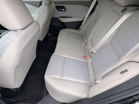 Certified 2023 Nissan Rogue SV AWD/4WD image 16