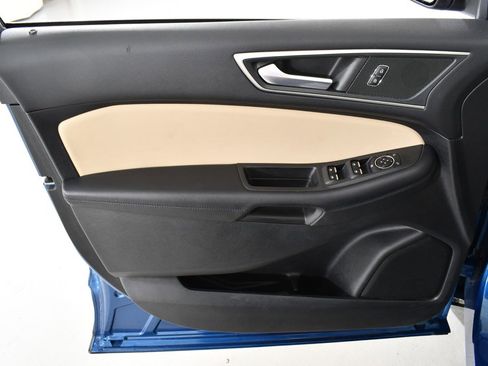 Used 2022 Ford Edge SEL w/ Convenience Package image 25