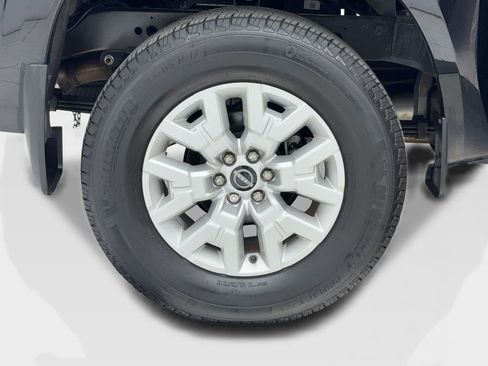 Used 2023 Nissan Frontier SV w/ SV Convenience Package image 52