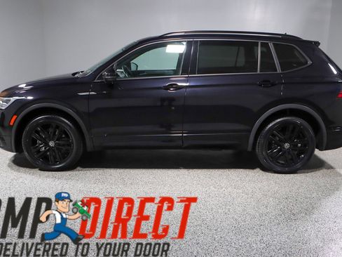 Used 2022 Volkswagen Tiguan SE R-Line image 10