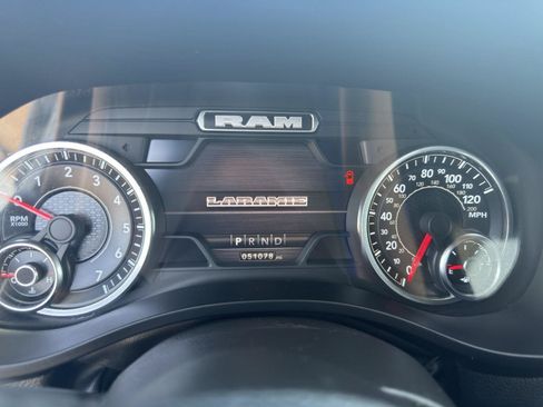 Used 2022 RAM 1500 Laramie w/ Sport Appearance Package AWD/4WD image 29