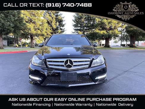 Used 2013 Mercedes-Benz C 300 4MATIC Sedan image 2