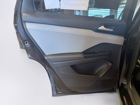 Used 2024 Volkswagen Taos SE w/ Black Wheel Plus Package image 25