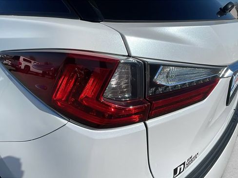 Used 2018 Lexus RX 350L FWD image 11