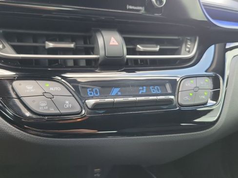 Certified 2020 Toyota C-HR XLE FWD image 18