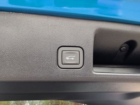 New 2026 Chevrolet Equinox EV LT w/ Active Safety Package 3 FWD image 11
