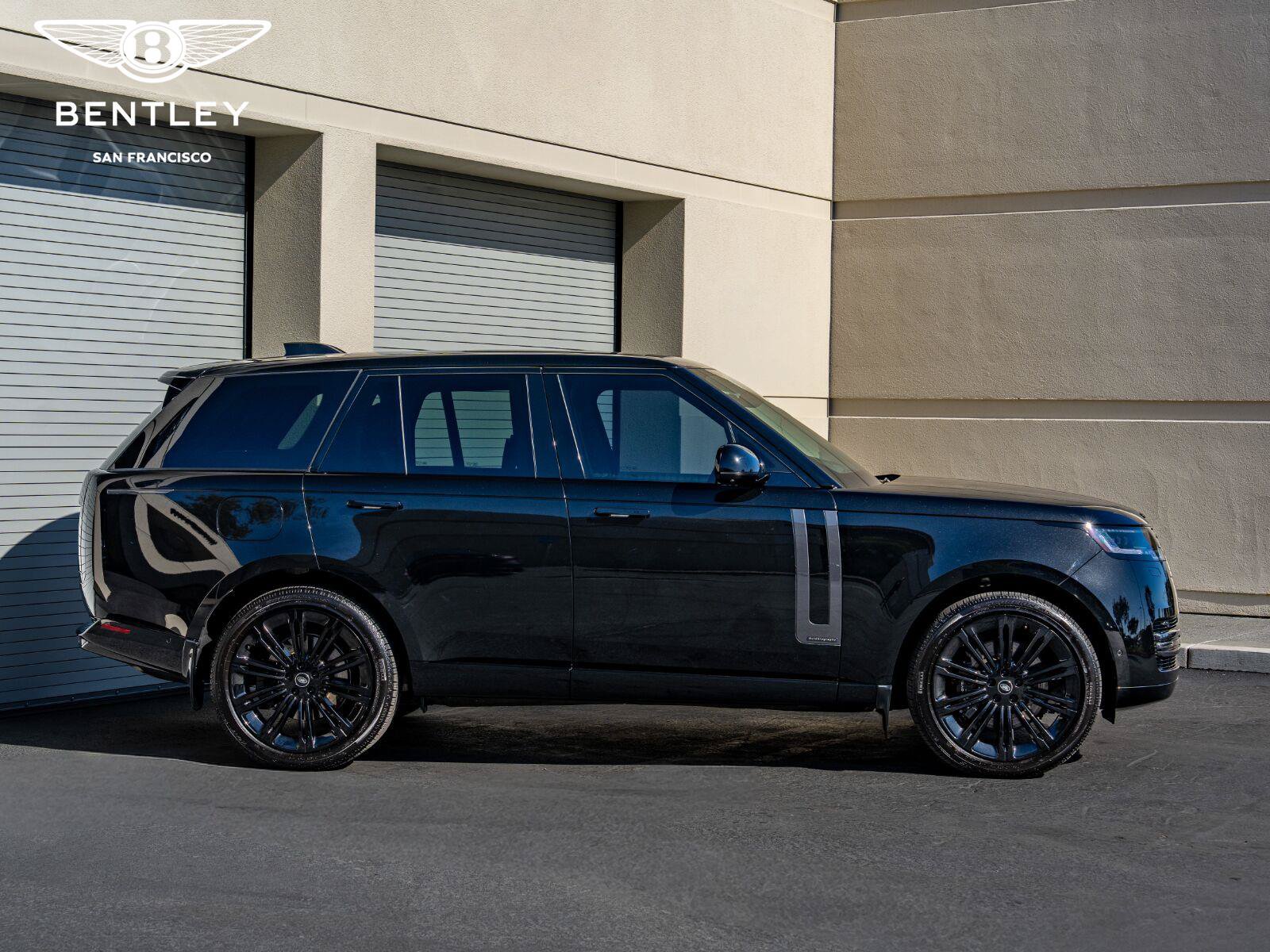 Used 2025 Land Rover Range Rover Autobiography AWD/4WD image 4