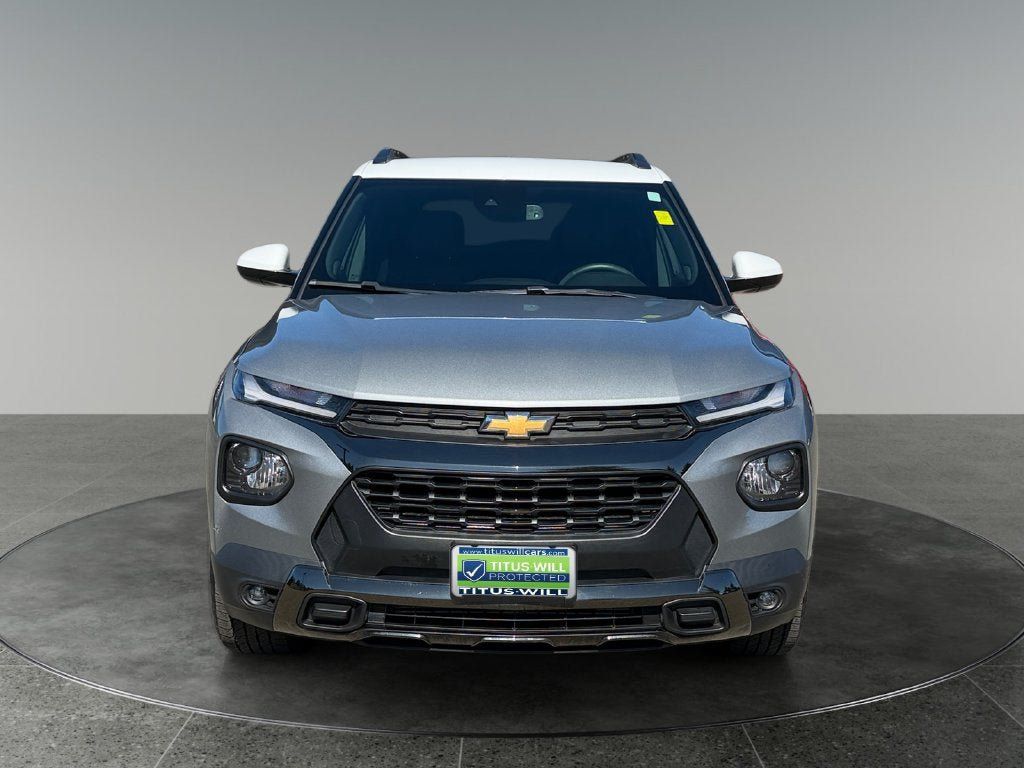 Used 2023 Chevrolet TrailBlazer ACTIV w/ Convenience Package AWD/4WD image 2