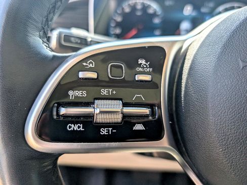 Used 2022 Mercedes-Benz GLE 450 4MATIC image 21