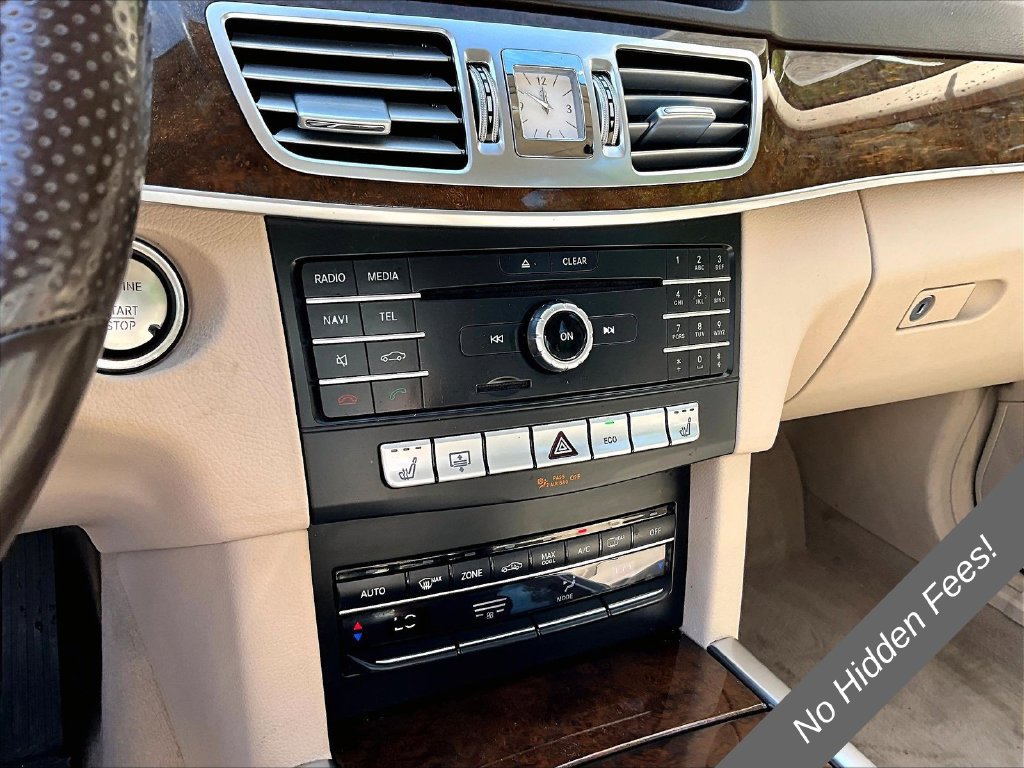 Used 2016 Mercedes-Benz E 350 4MATIC Sedan w/ Premium Package image 26