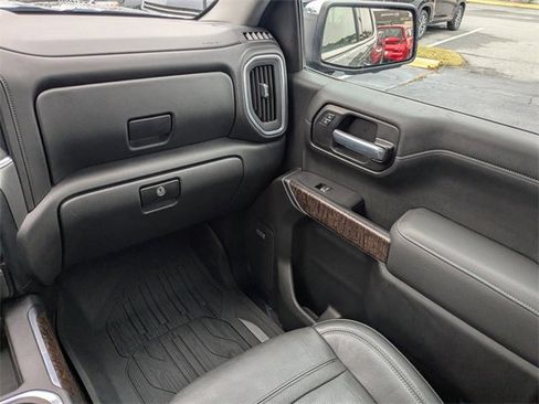 Used 2021 GMC Sierra 1500 Denali w/ Denali Ultimate Package image 17