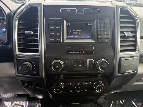 Used 2017 Ford F350 XLT w/ Camper Package image 24