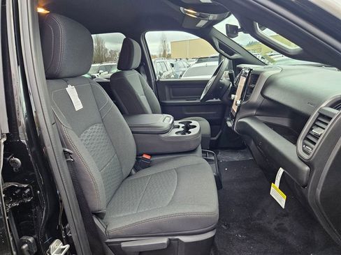 New 2026 RAM 3500 Tradesman AWD/4WD image 18