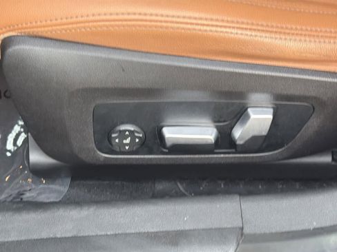 Used 2022 BMW M340i w/ Driving Assistance Package image 26