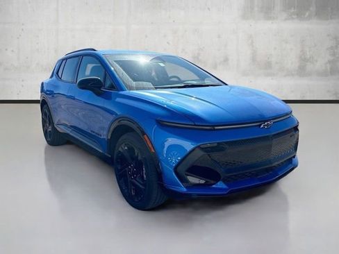 New 2026 Chevrolet Equinox EV RS image 4