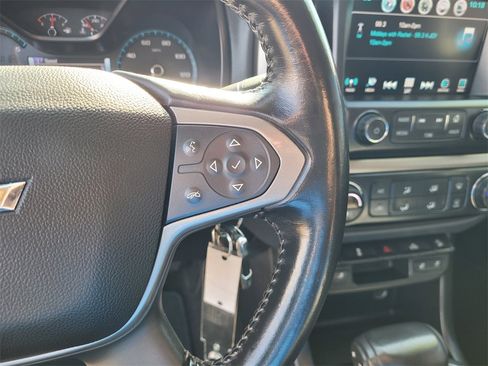 Used 2018 Chevrolet Colorado Z71 image 23