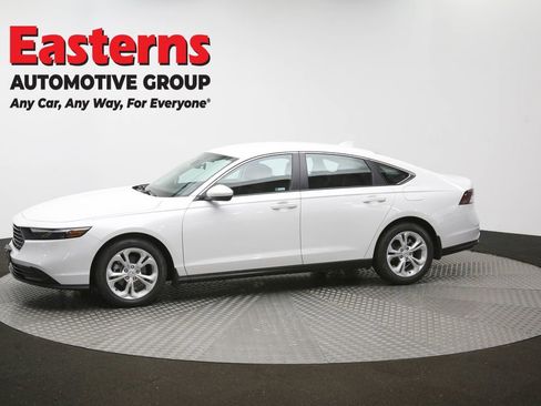 Used 2025 Honda Accord LX image 59