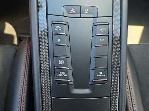 Certified 2016 Porsche 911 GT3 RS RWD image 23
