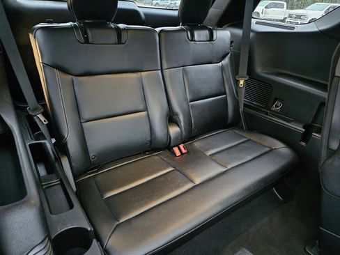 Used 2020 Ford Explorer ST w/ ST High-Performance Pack image 22