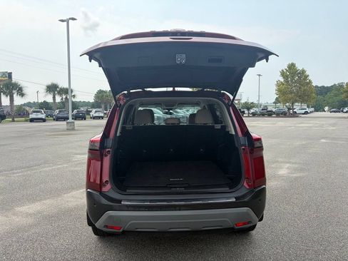 Used 2021 Nissan Rogue SV FWD image 5