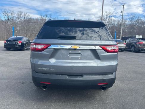 Used 2019 Chevrolet Traverse LS AWD/4WD image 5