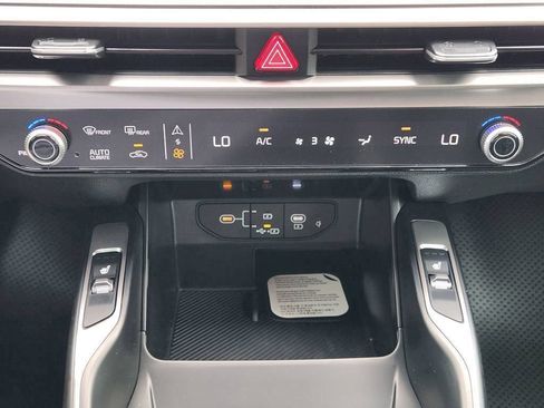 New 2026 Kia Sorento EX AWD/4WD image 14