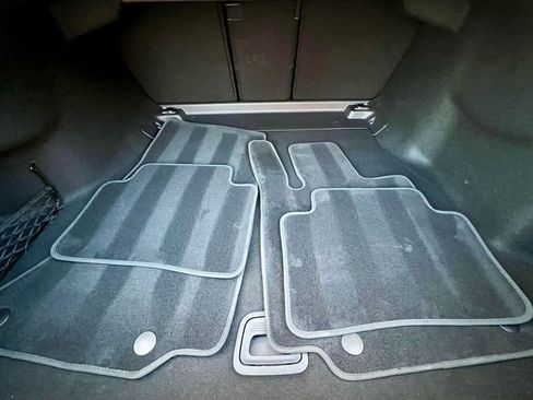 Certified 2025 Mercedes-Benz C 300 C 300 image 37