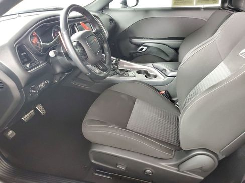 Used 2022 Dodge Challenger R/T Scat Pack RWD image 11