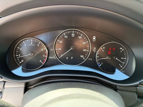Used 2023 MAZDA MAZDA3 s FWD image 17