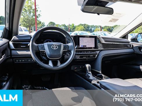 Used 2025 Toyota Camry LE FWD image 27
