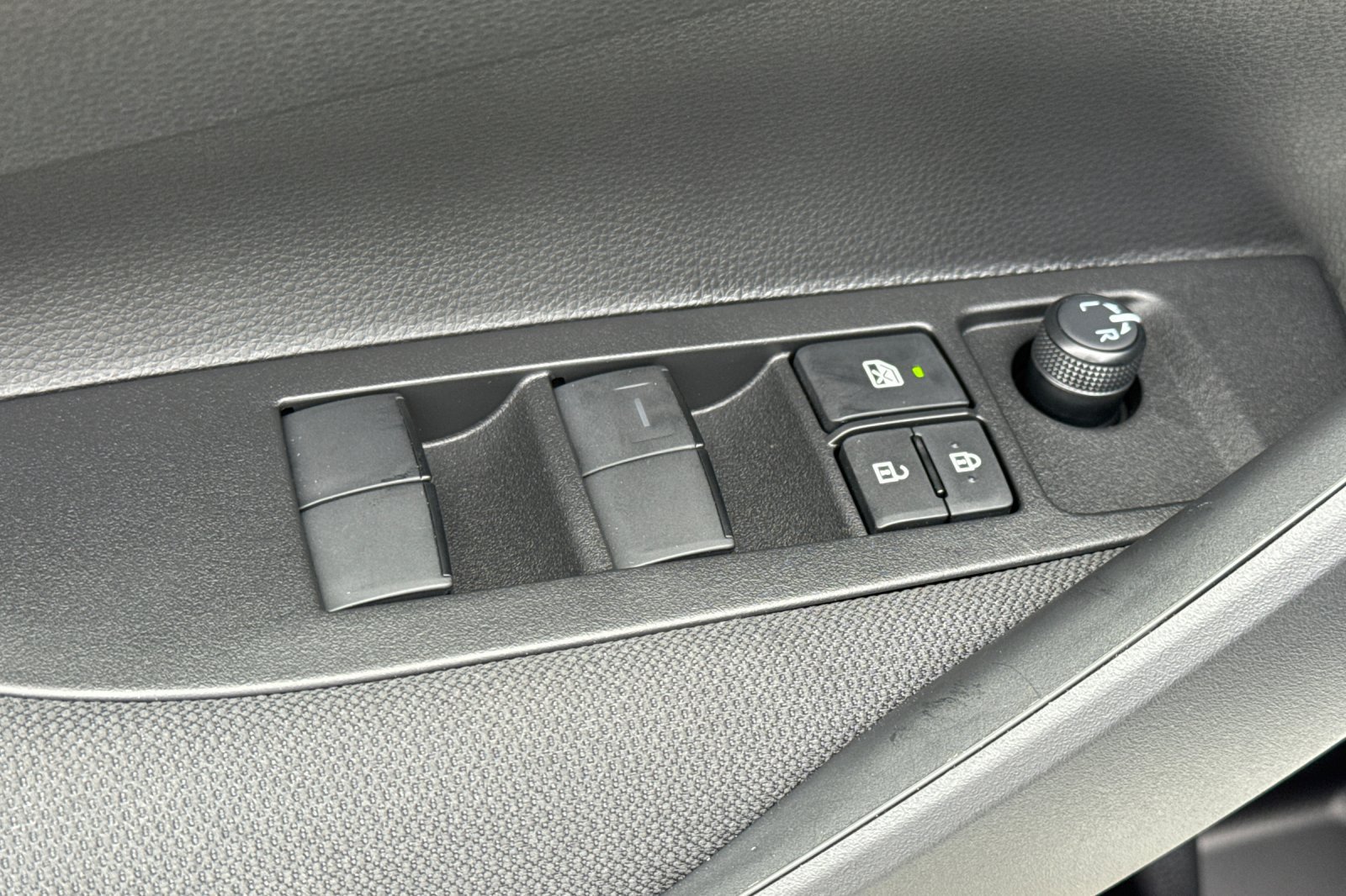 New 2027 Toyota Corolla LE FWD image 12