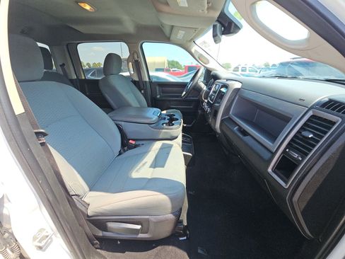 Used 2020 RAM 1500 Tradesman w/ Chrome Plus Package image 10