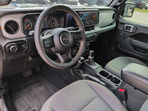 Used 2024 Jeep Wrangler Sport AWD/4WD image 16