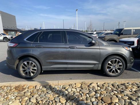 Used 2015 Ford Edge Titanium w/ Equipment Group 302A image 10