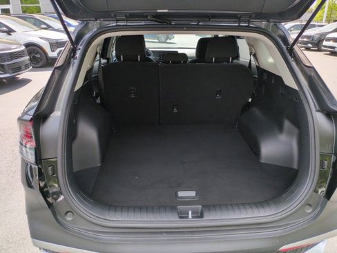 Used 2024 Kia Sportage LX AWD/4WD image 36