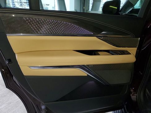 New 2026 Cadillac Escalade IQ Luxury 2 image 9